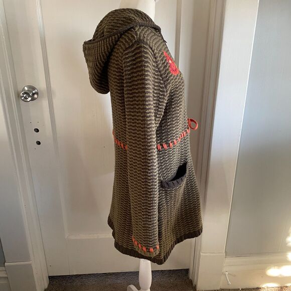 Cabi Wool Blend Long Cottagecore Embroidered Floral Hooded Zip Knit Sweater Sz S - Picture 4 of 14